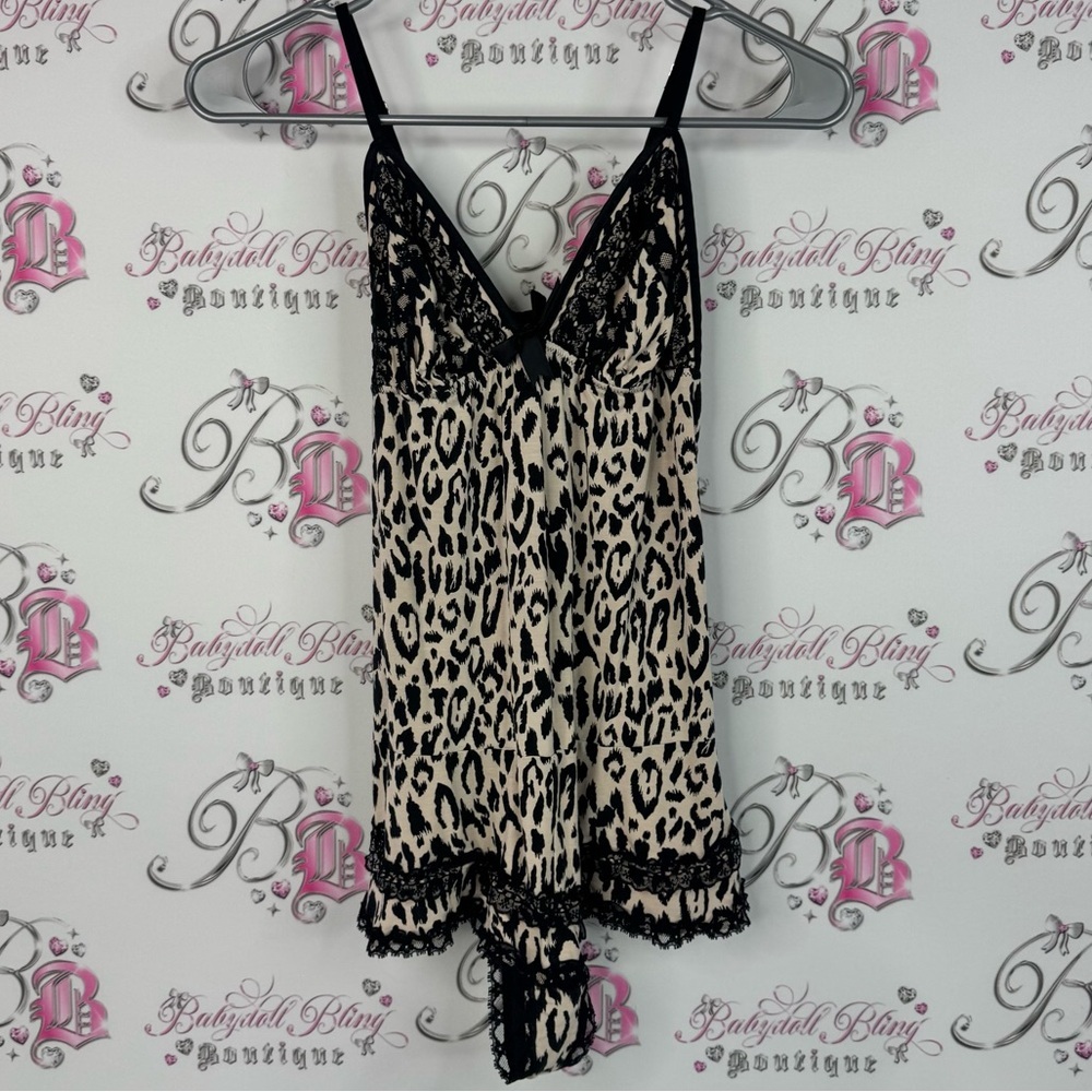 Victoria’s Secret romper lace cheetah Leopard Print Lace Trim Chemise shorts